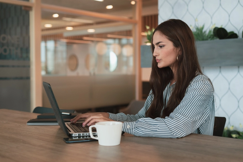 Reconversion au Féminin : Comment elleboss encourage les femmes à franchir le cap de l&rsquo;entrepreneuriat
